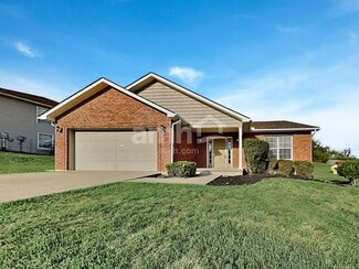 756 Ginger Ridge Dr, Trenton, OH 45067