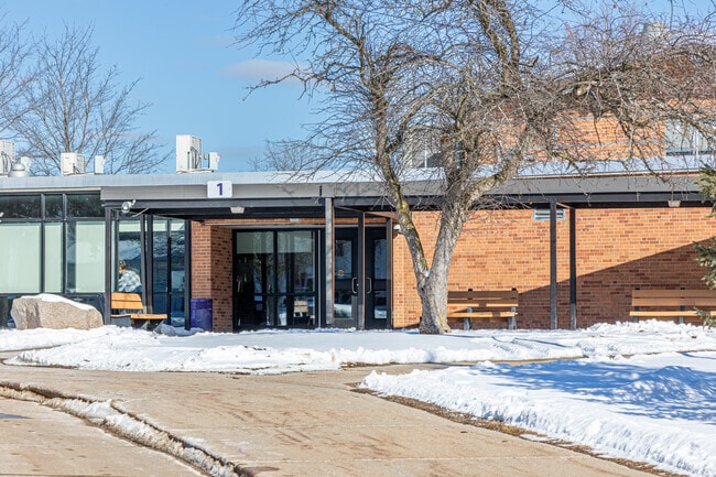 Westlake Elementary School is located in Battle Creek, Michigan.