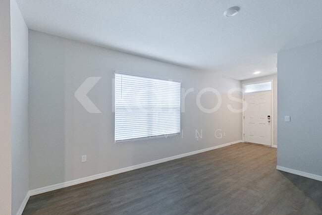 32013 Katelin Cir, Leesburg, FL 34748 - photo 7