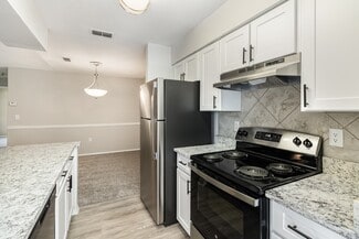 10023 Belle Rive Blvd, Jacksonville, FL 32256