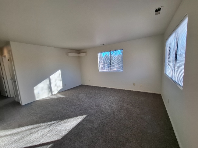 3026 N Prospect St unit C, Colorado Springs, CO 80907 - photo 5