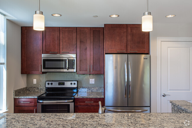 2 BR 2 BA Werners Pond
