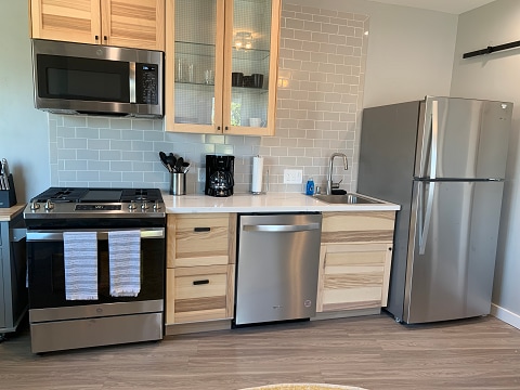 3228 Broadway unit A, Sacramento, CA 95817 - photo 3