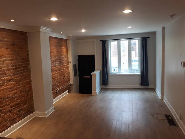 816 S 5th St unit A, Philadelphia, PA 19147 - photo 5