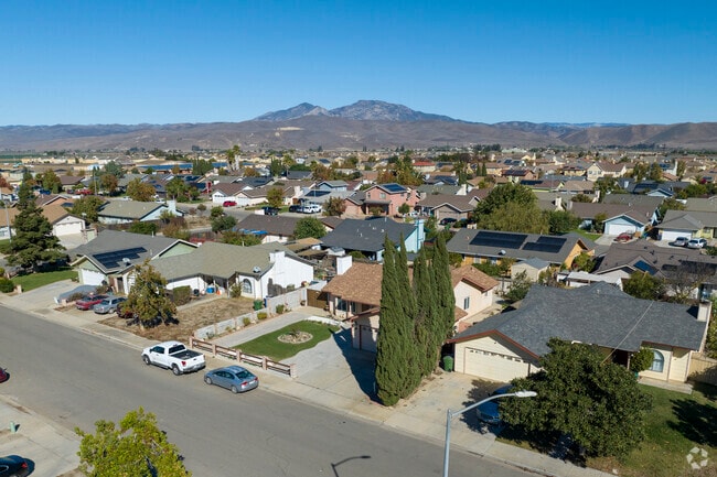 The beautiful mountains near Greenfield, California.