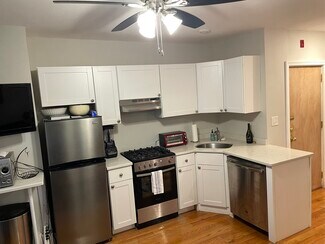 133 Endicott St Unit 1, Boston, MA 02113