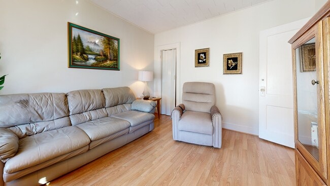 77-52 76th St, Flushing, NY 11385 - photo 2