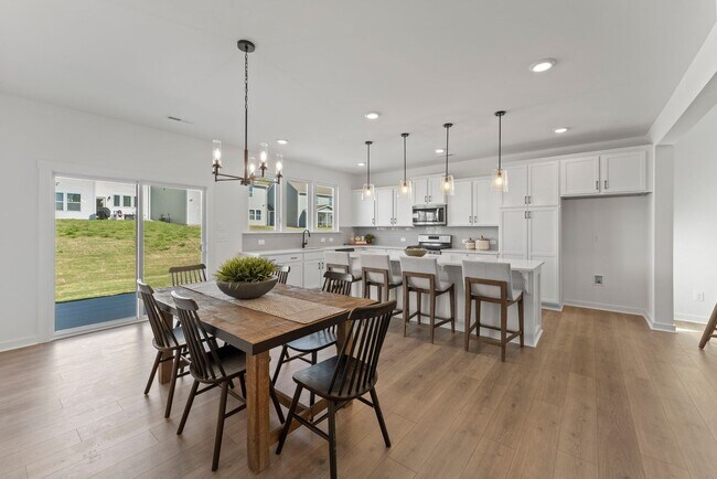 236 Wheatfield Dr unit 36892491, Statesville, NC 28677 - photo 6