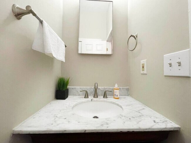 1925 Colerain Ave unit ID1056034P, Cincinnati, OH 45214 - photo 5