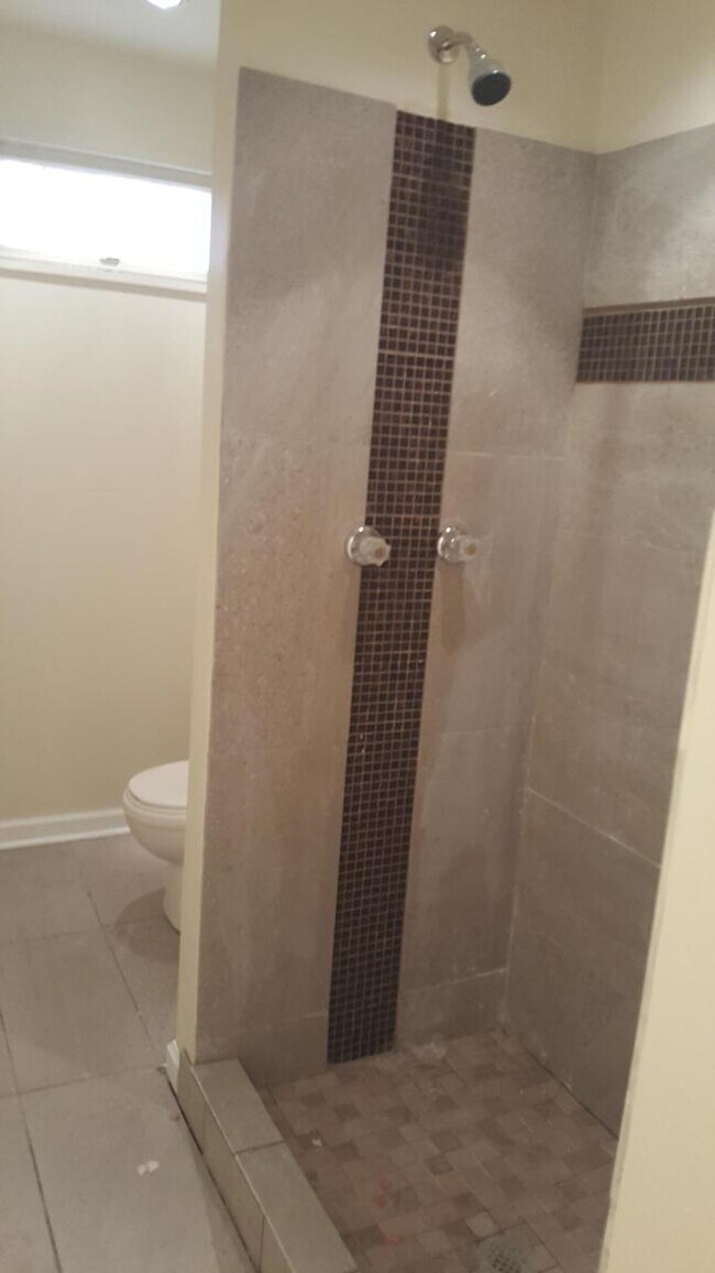 1401 Sarah St unit 2, Pittsburgh, PA 15203 - photo 7