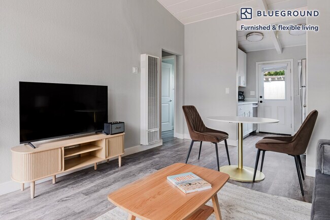 727 Layne Ct unit FL2-ID2036, Palo Alto, CA 94306 - photo 4