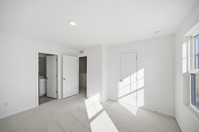 3707 Elm Grove Ln, Raleigh, NC 27604 - photo 4