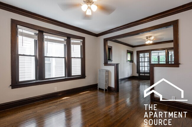 3823 N Drake Ave unit 1, Chicago, IL 60618 - photo 6