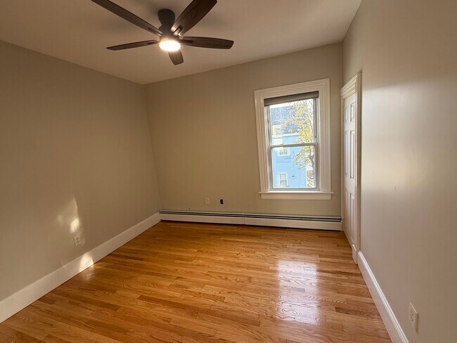 44 Highland St unit 2, Pawtucket, RI 02860 - photo 7