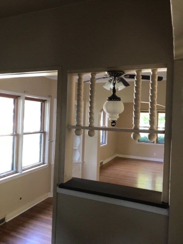 603 E Illinois Ave, Morris, IL 60450 - photo 5