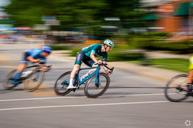 Tullamore race fans can watch the riders take corners at the technical Mundelein Grand Prix.