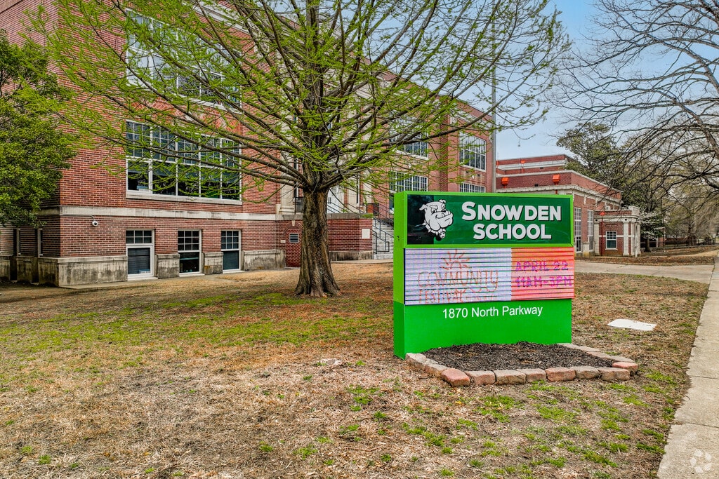 Snowden School is a public elementary and middle school in Midtown Memphis.
