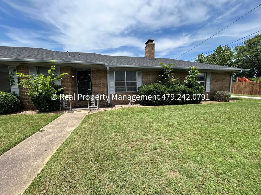 2320 S 50th St, Fort Smith, AR 72903 - photo 1
