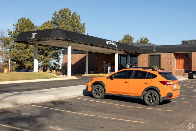 Noonan's Sports Bar is a Heather Ridge neighborhood icon.
