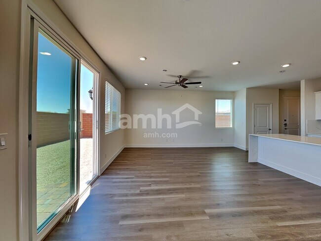 5866 Fly Fisher St, Las Vegas, NV 89113 - photo 5