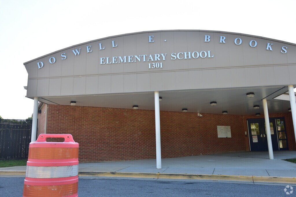 Welcome to Doswell E. Brooks Elementary in Coral Hills.