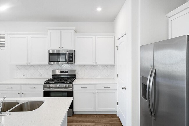 186 Weaver Ln, Bastrop, TX 78602 - photo 7