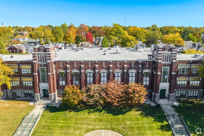 Garth Elementary School services students in Downtown Georgetown from K-5th grade.