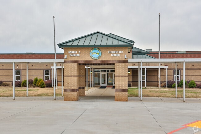 Robert Cashion Elem 4