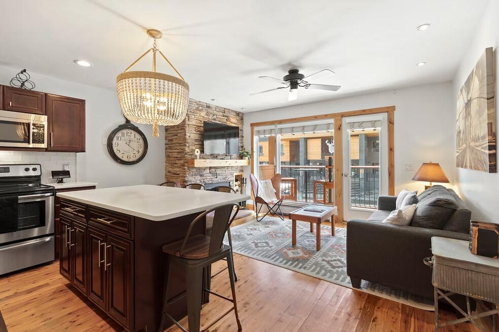 421 S Main St unit ID1352701P, Breckenridge, CO 80424 - photo 1