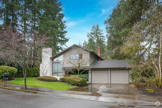 Mid-Century split level homes with manicured yards in Highland Beaverton.