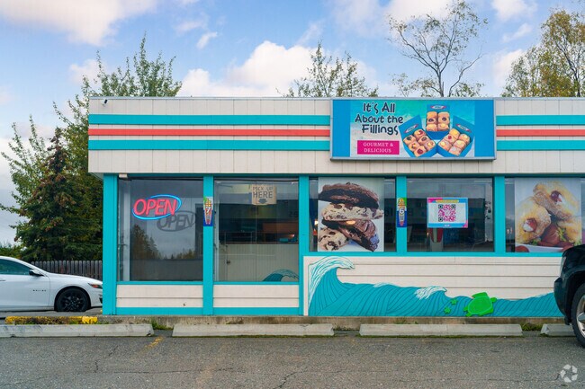 Wiki-licious in Fairview offers unique desserts and sweet treats.