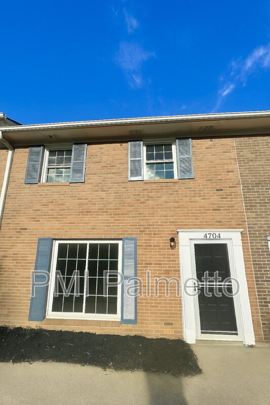 4704 Palm Tree Ln, Columbia, SC 29210