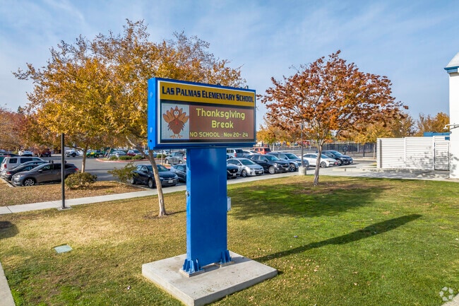 Your kids will enjoy learning in the inspiring atmosphere of Las Palmas Elementary School.