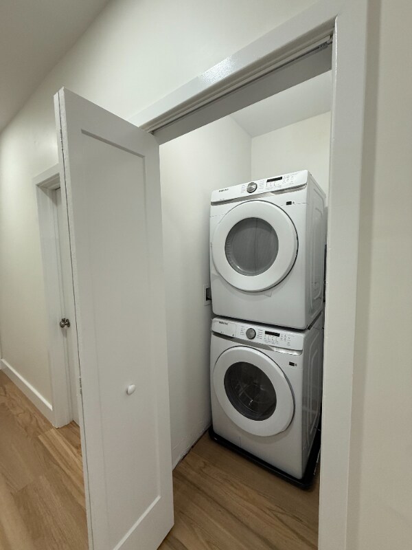 124 Abbott St, Lawrence, MA 01843 - photo 4