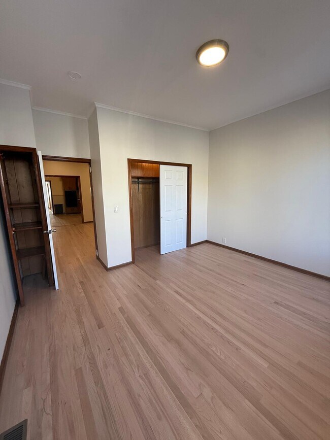 111 19th St unit 1st floor, Union City, NJ 07087 - photo 5