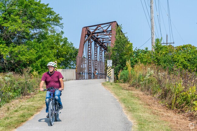 Take the Wheaton Prairie Path right into Downtown Wheaton.