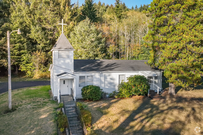 You can find several houses of worship within the community of River Point.