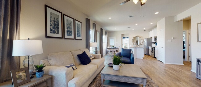 12 Oak Leaf Dr unit 36042458, Conway, AR 72032 - photo 2