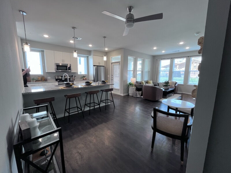 The Ovilla 241 N Overlook Dr, Red Oak, TX