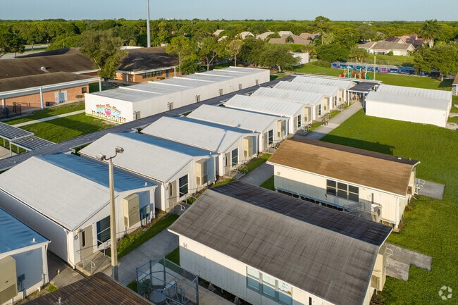 Portable classrooms at Calusa Elementary School.