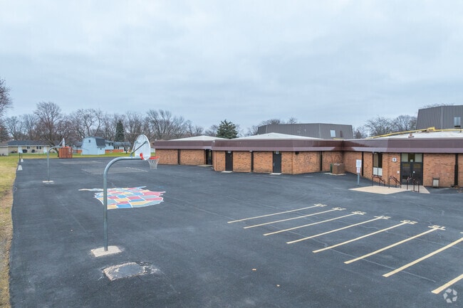 Thomas Jefferson Elementary School has dozens of effective and excellent teachers and staff.