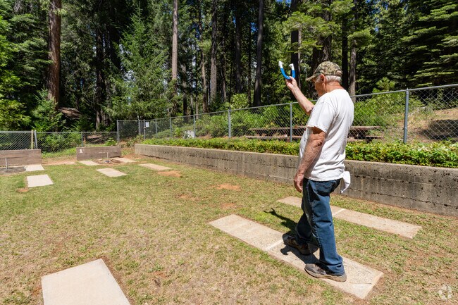 In addition to the horseshoe pits, Forebay Community Park has Long Canyon Forebay Reservoir as a key feature.