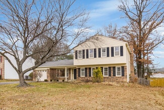 15 Butternut Way, Sterling, VA 20164