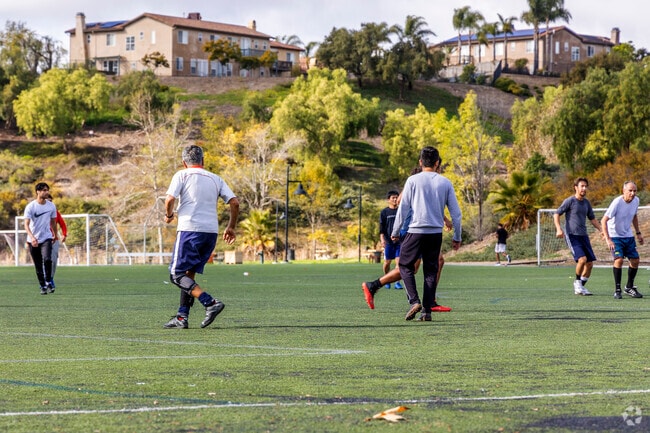 The 4S Ranch Sports Park has very good soccer fields in 4S Ranch in San Diego.