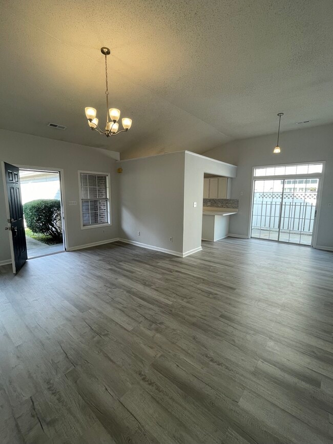 1811 Barberry Dr, Conway, SC 29526 - photo 3