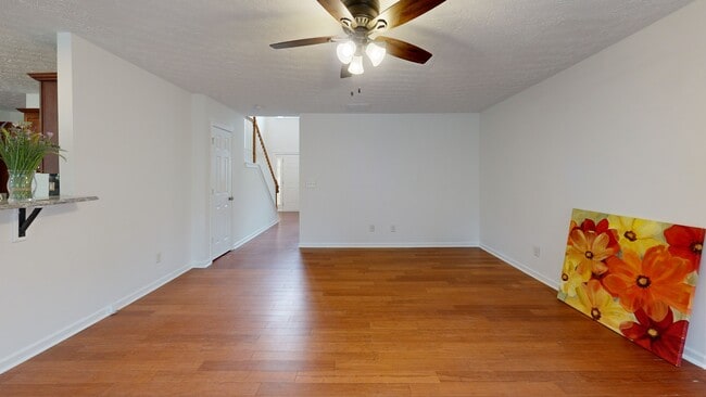 3998 Oak Crossing Dr NE, Suwanee, GA 30024 - photo 3