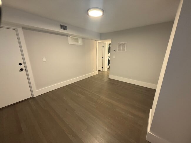 2 Cottage St unit 3b, Boston, MA 02127 - photo 3