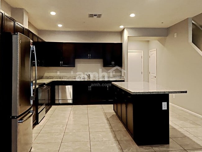 20765 W Thomas Rd, Buckeye, AZ 85396 - photo 3