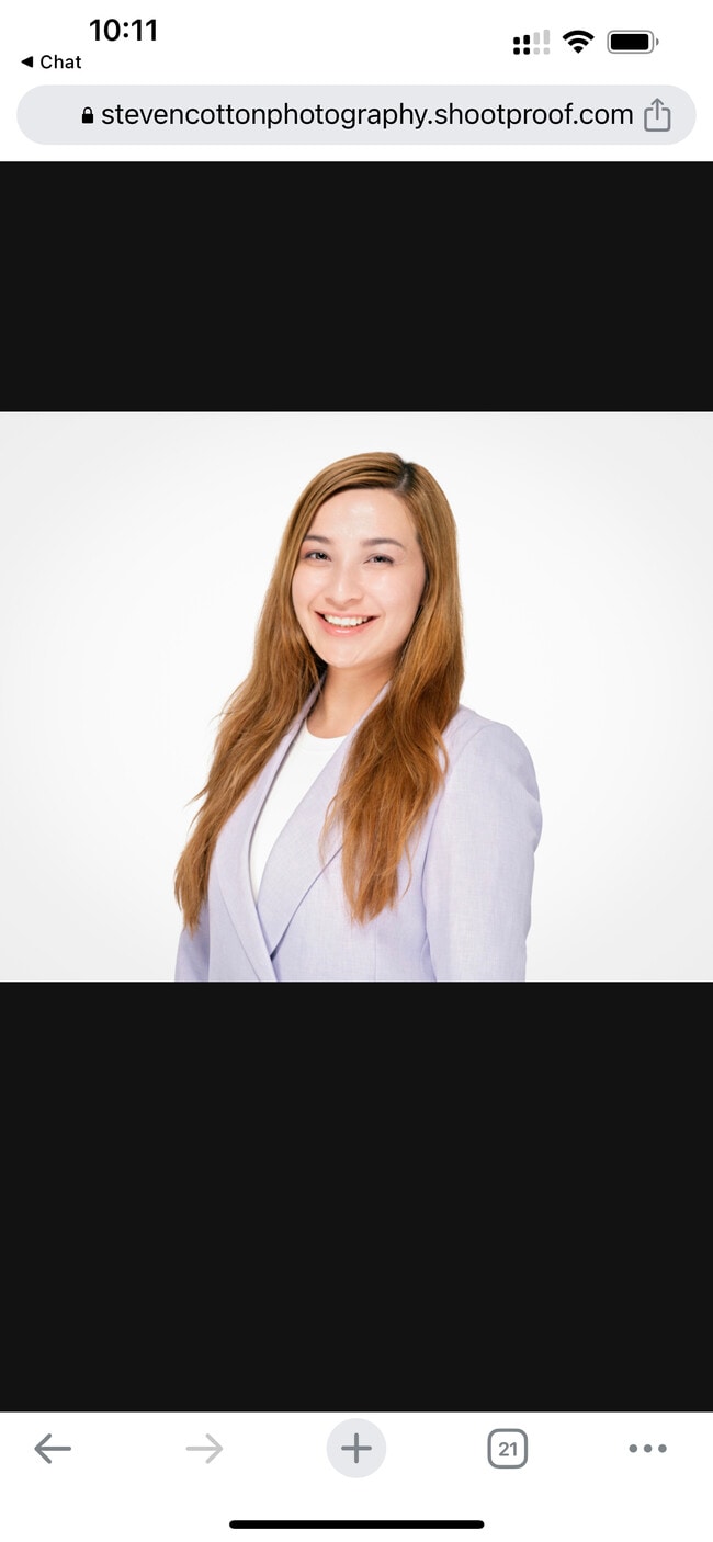 Agent Photo