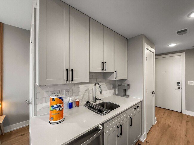626 N Delaware Ave unit ID1055927P, Philadelphia, PA 19123 - photo 7